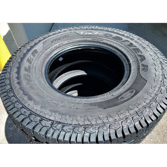31/10.50R15 GOODYEAR WRANGLER ADVENTURE AT 6 PLY 109S - 5021